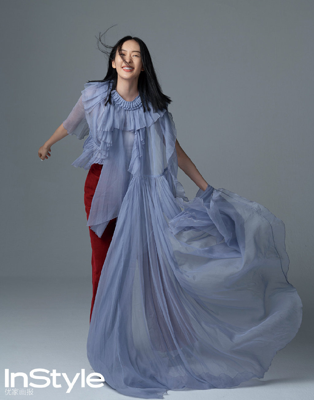中国内地云南昆明女演员童瑶白衫优雅唯美桌面壁纸图片