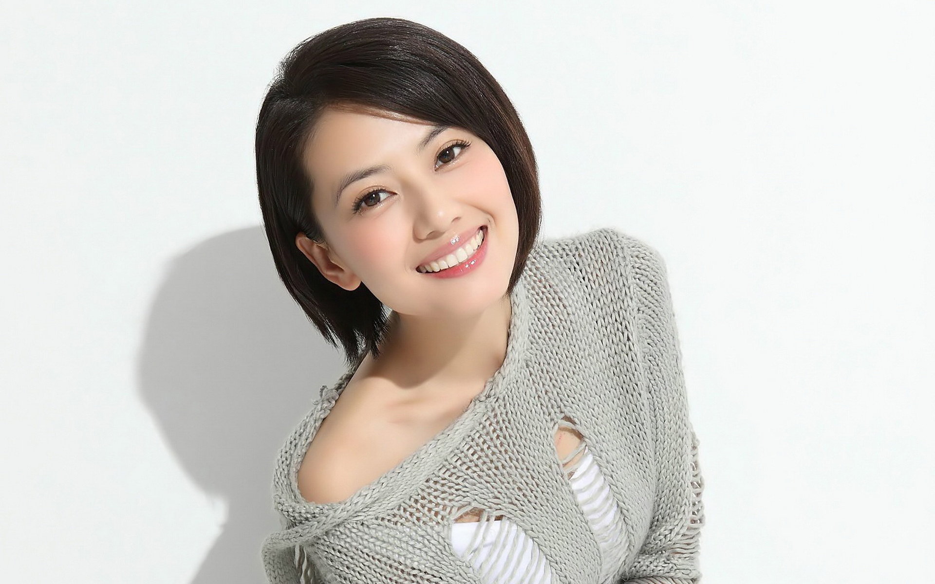 高清中国内地影视北京女演员高圆圆桌面壁纸之靓丽气质美女图片 高清中国内地影视北京女演员高圆圆桌面壁纸之靓丽气质美女图片
