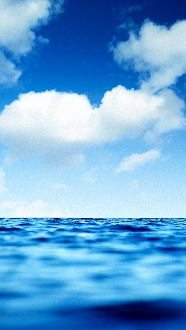湛蓝纯净天空风景手机壁纸图片