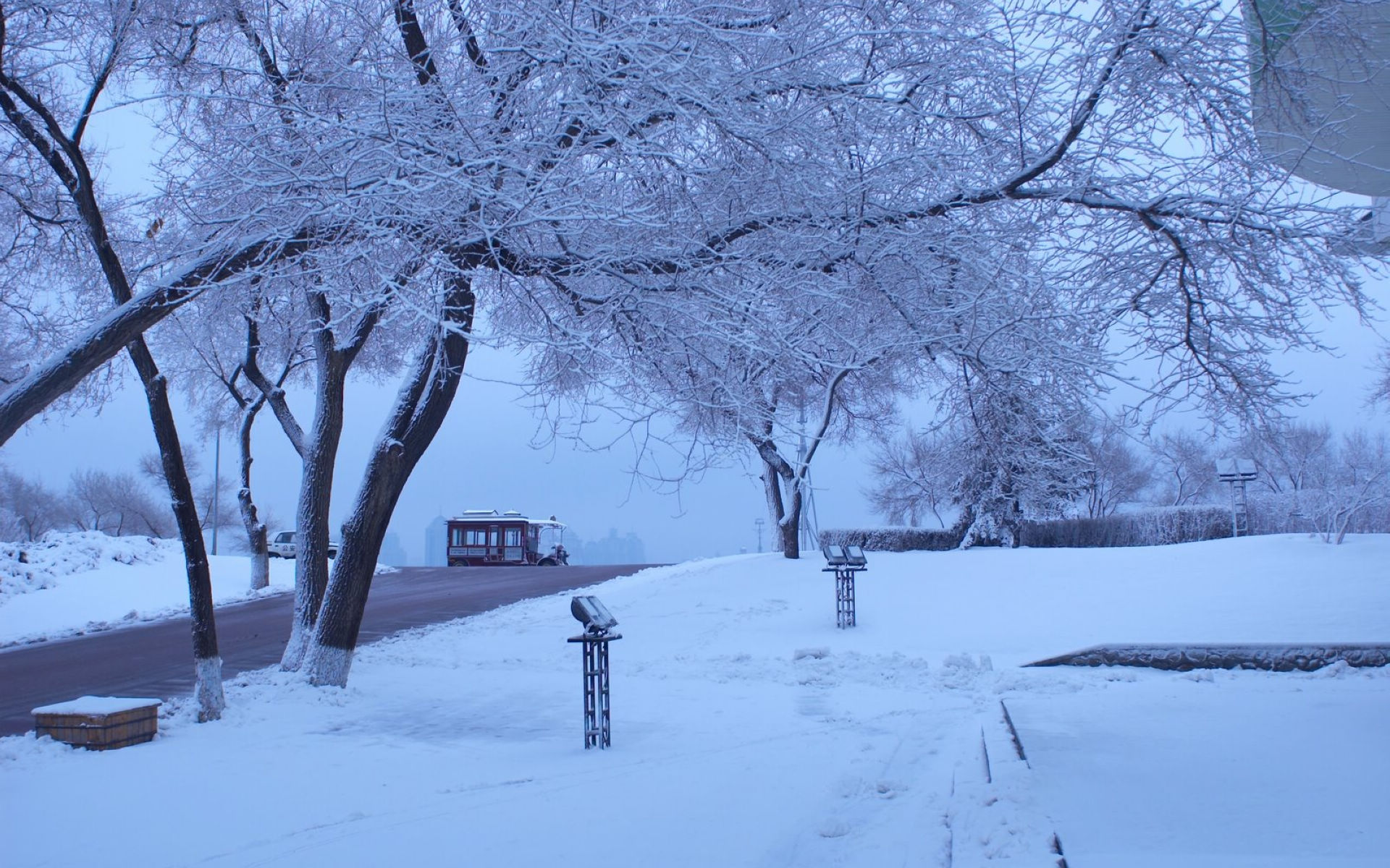 雪景桌面图片