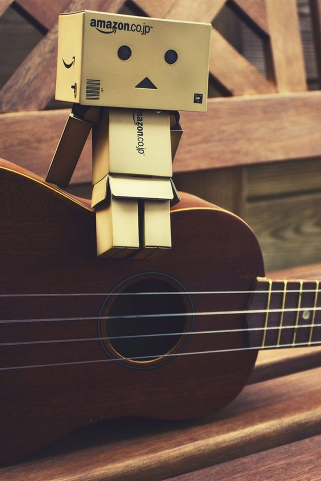 纸盒人Danboard高清手机壁纸图片