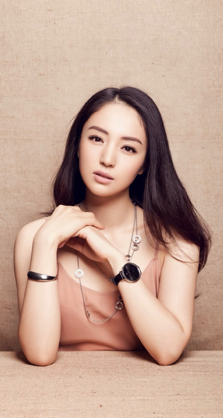 高清中国内地黑龙江省牡丹江影视女演员董璇气质靓丽美女写真图片