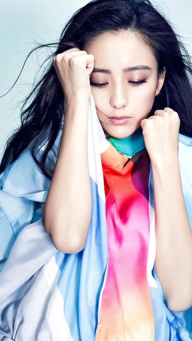 高清中国内地新疆伊犁影视女演员佟丽娅美艳性感高清桌面壁纸图片 高清中国内地新疆伊犁影视女演员佟丽娅美艳性感高清桌面壁纸图片