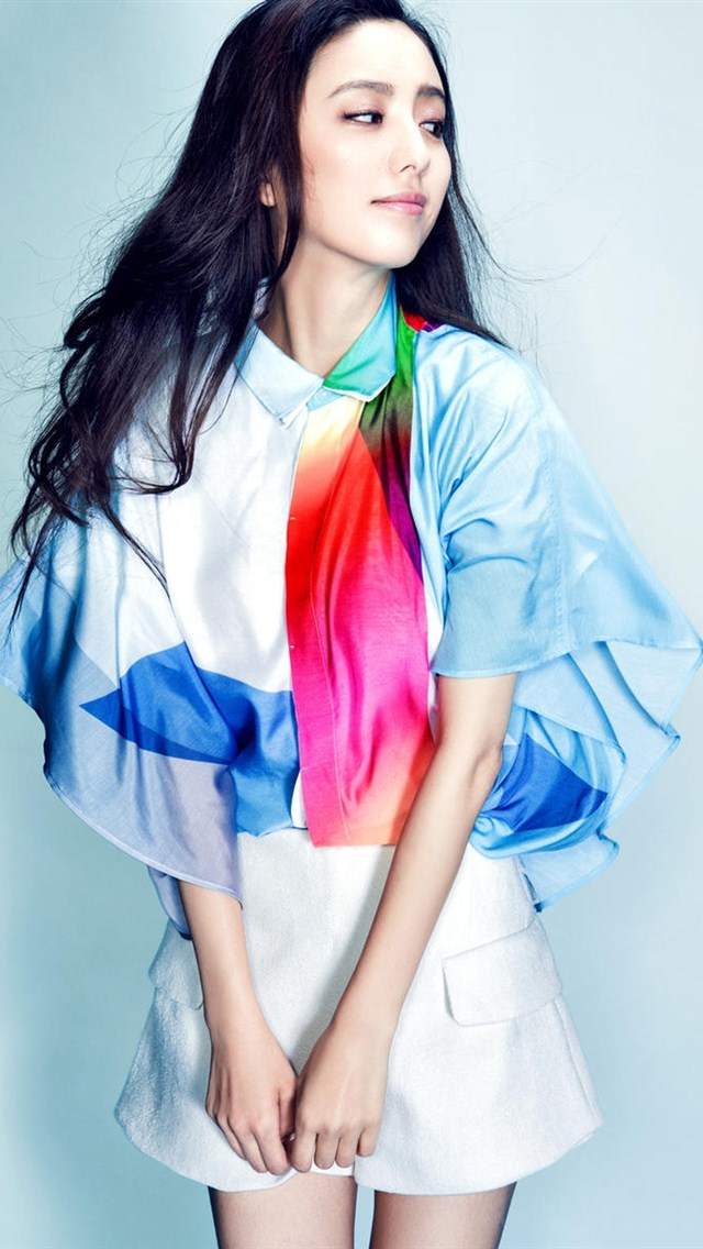 高清中国内地新疆伊犁影视女演员女神佟丽娅魅力写真图片桌面壁纸图片 高清中国内地新疆伊犁影视女演员女神佟丽娅魅力写真图片桌面壁纸图片