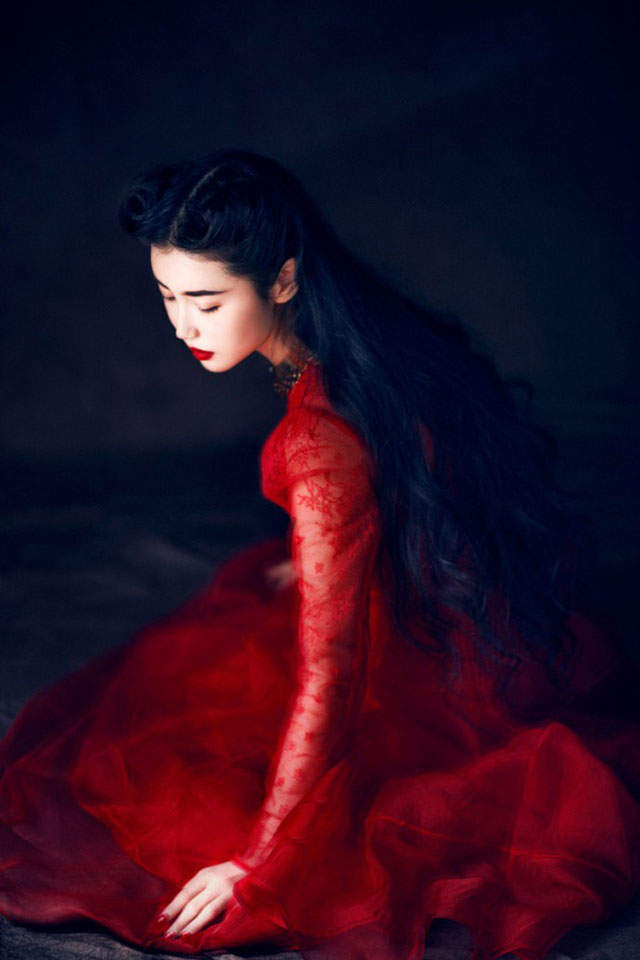 高清湖北武汉美女气质女神张辛苑巴黎浪漫写真图片手机壁纸图片
