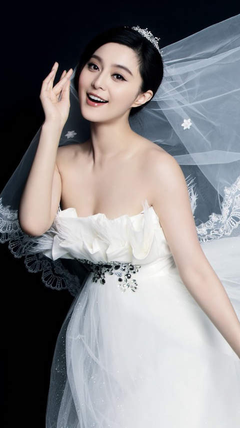 内地山东青岛女演员范冰冰《芭莎珠宝》高贵性感写真图片图片