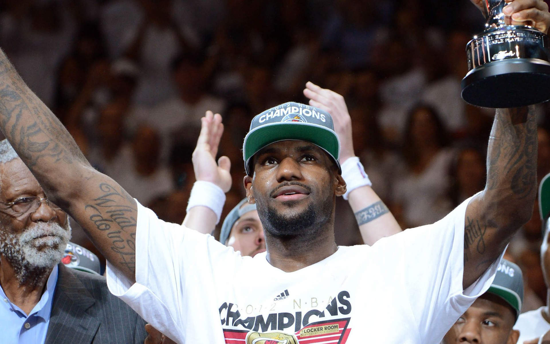NBA篮球明星詹姆斯帅气写真桌面壁纸高清第二辑图片