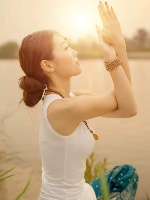 gogo大胆人体艺术图片