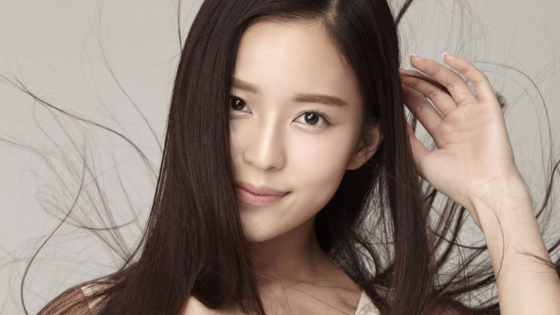 高颜值韩国美女yurisa写真集手机壁纸下载图片