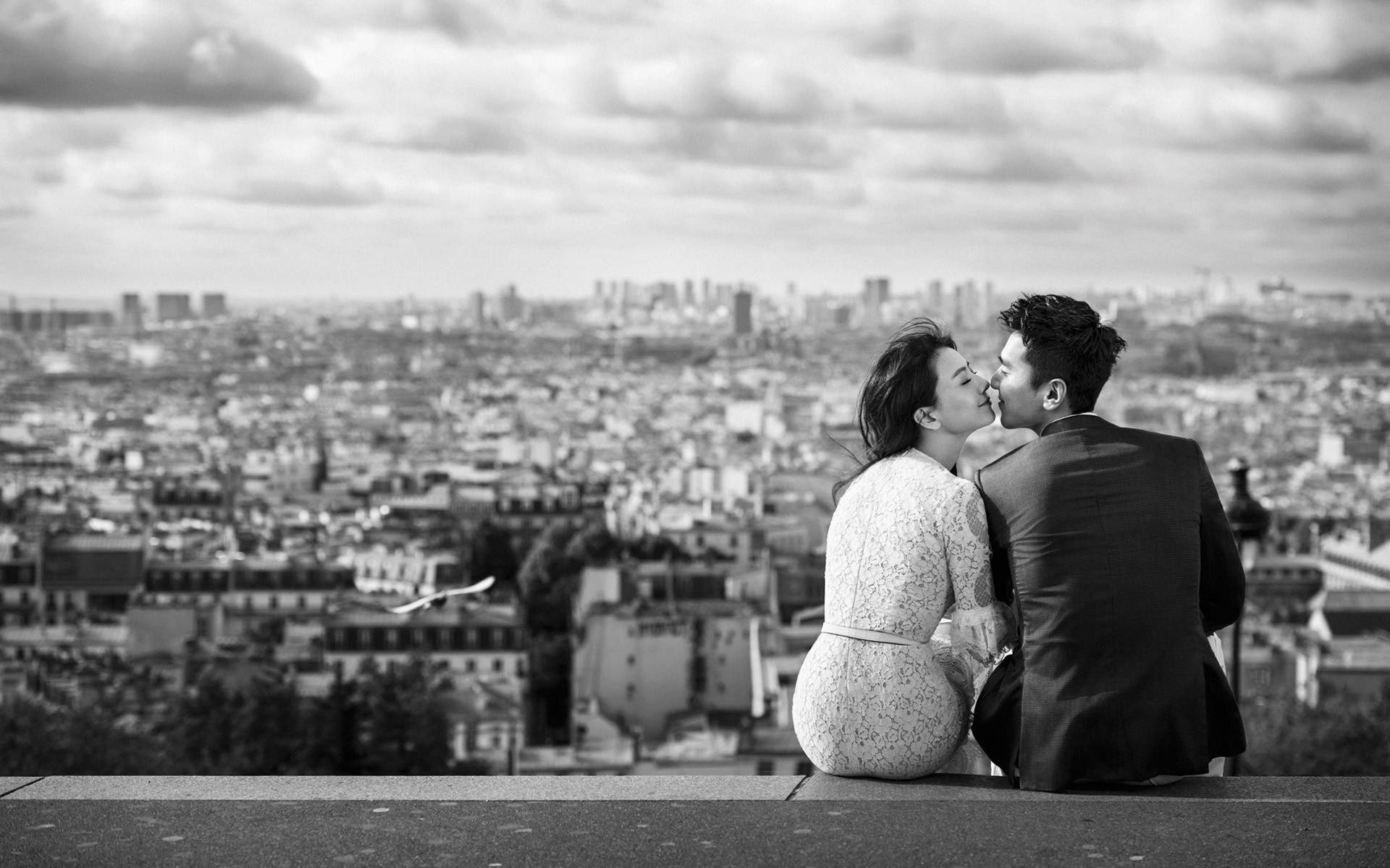 包贝尔搞怪婚纱照图片电脑桌面壁纸下载图片