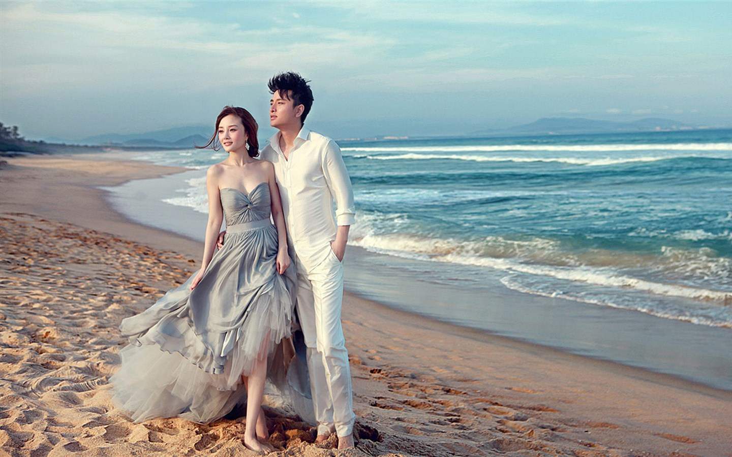 包贝尔搞怪婚纱照图片电脑桌面壁纸下载图片