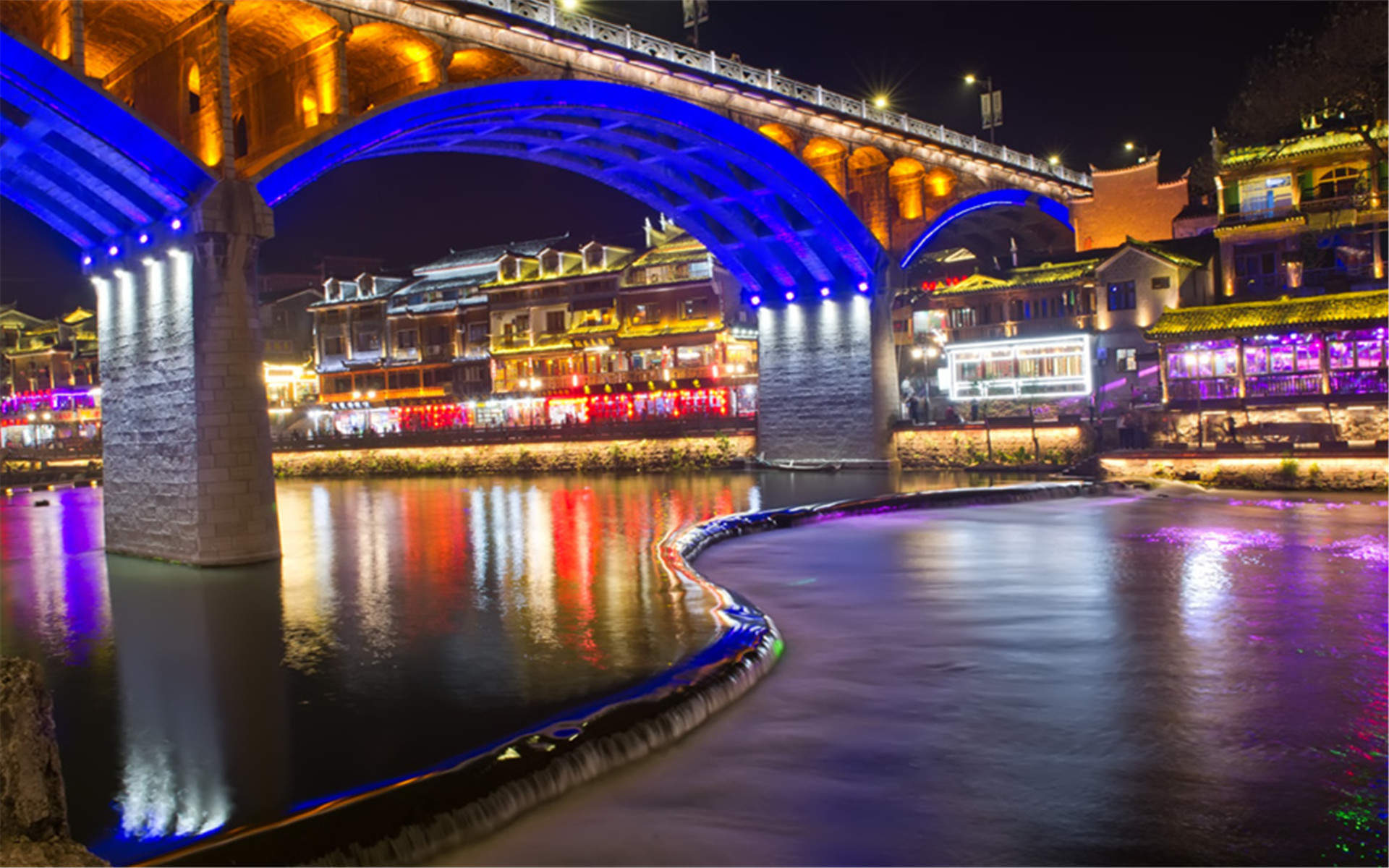 高清旅游古镇畅游湘西——在凤凰的柔软时光图片