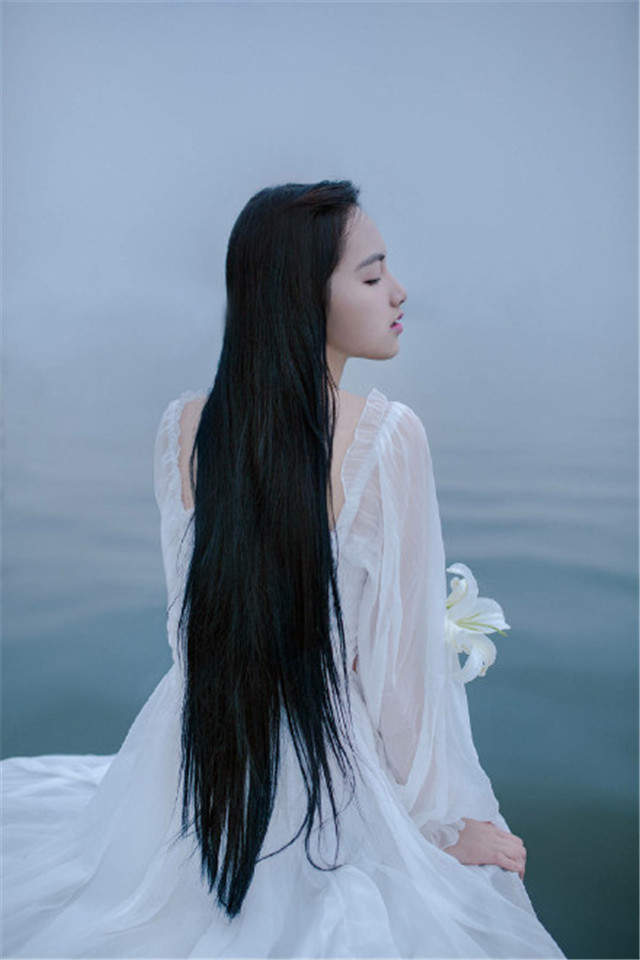 高清湖北省赤壁美女《半熟少女》黄灿灿高清剧照桌面壁纸图片下载图片