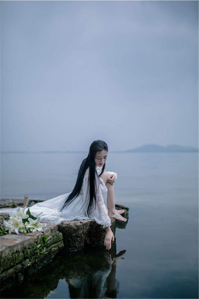 黄灿灿图片