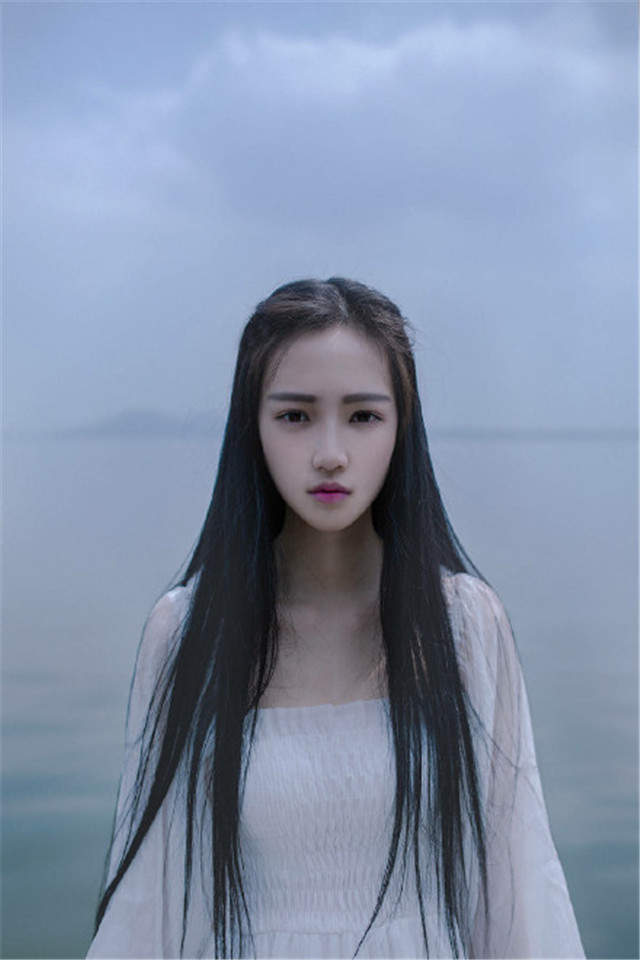 黄灿灿图片