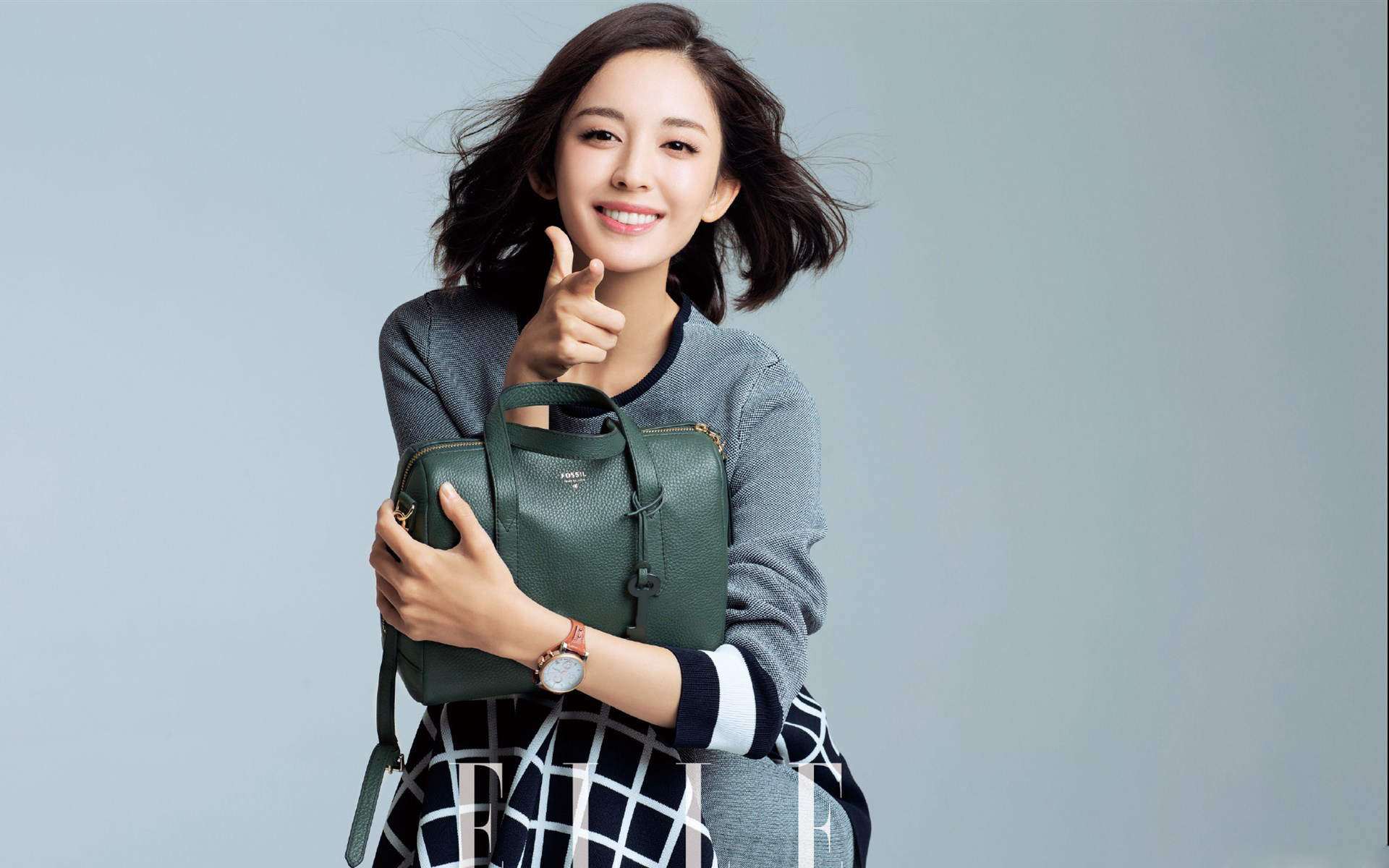中国内地新疆乌鲁木齐市影视女演员古力娜扎时尚写真电脑桌面壁纸下载图片