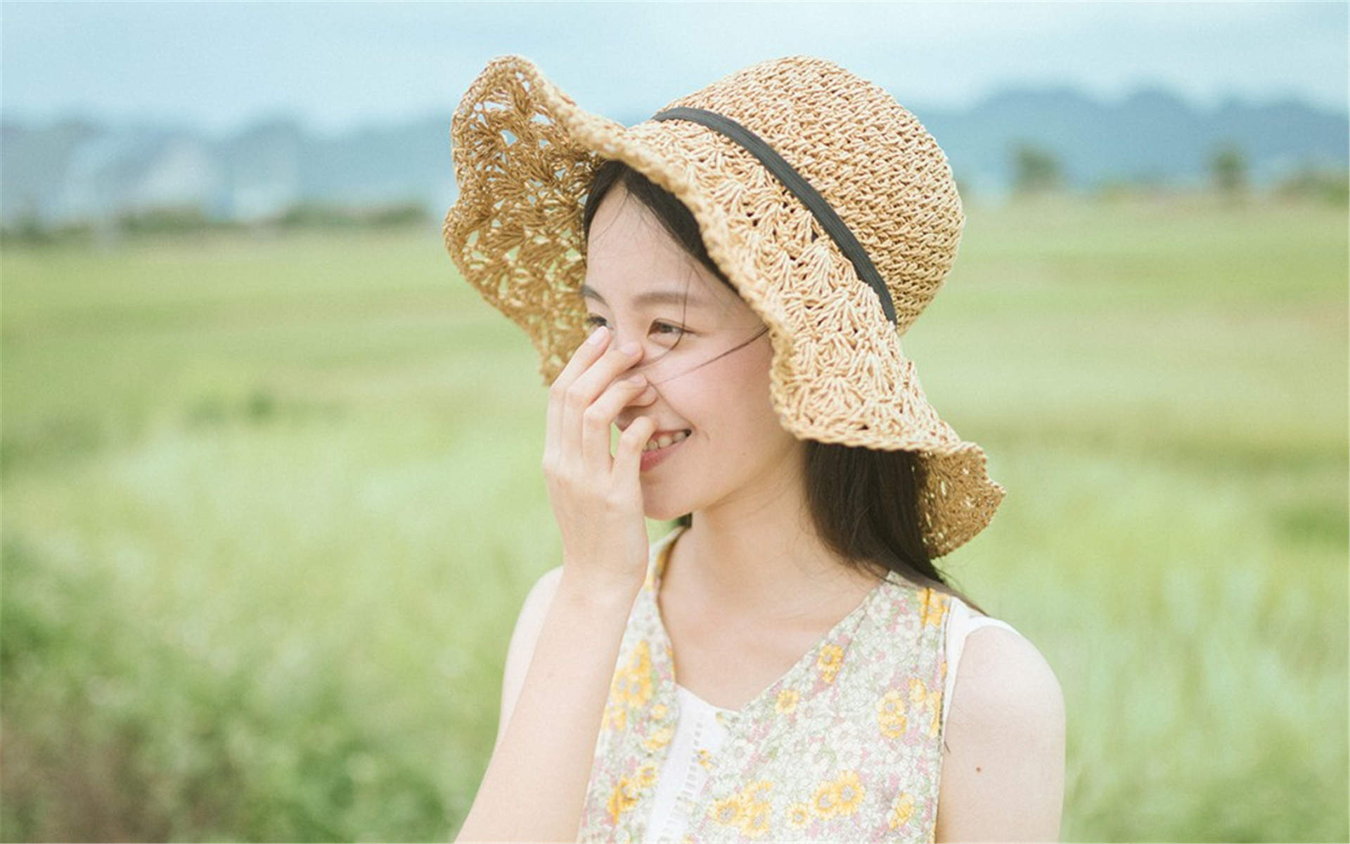 许诺sabrina图片