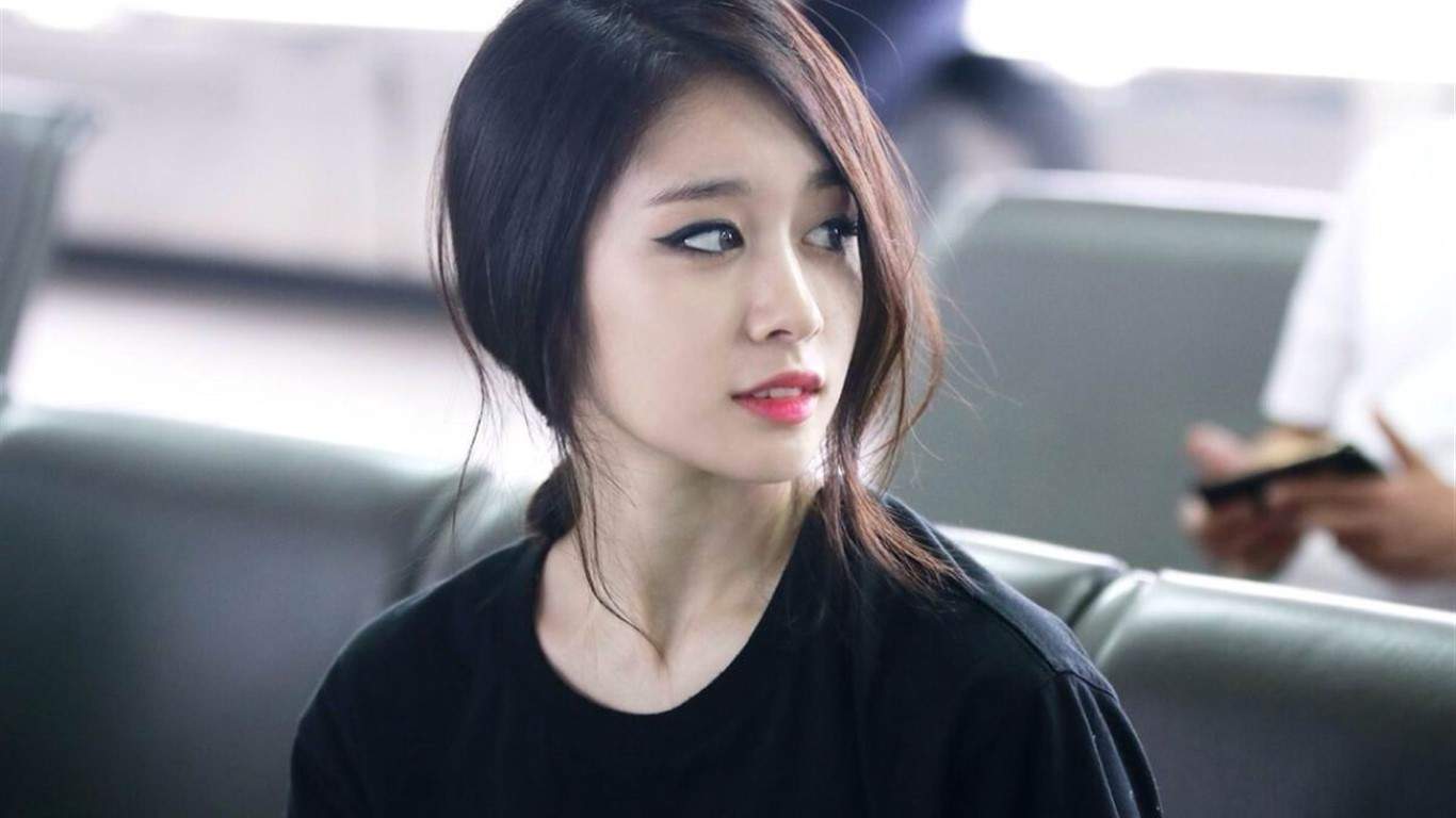 高清韩国首尔美女百变女团朴智妍电脑壁纸图片