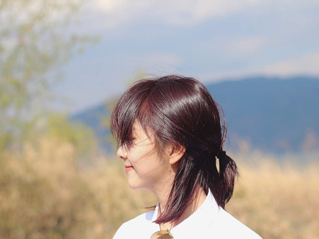 中国内地四川泸州影视女演员可爱女星谭松韵清纯静美写真图片