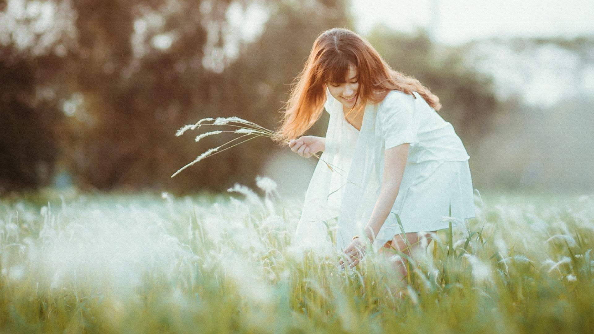白色裙子女孩美好心情唯美壁纸图片