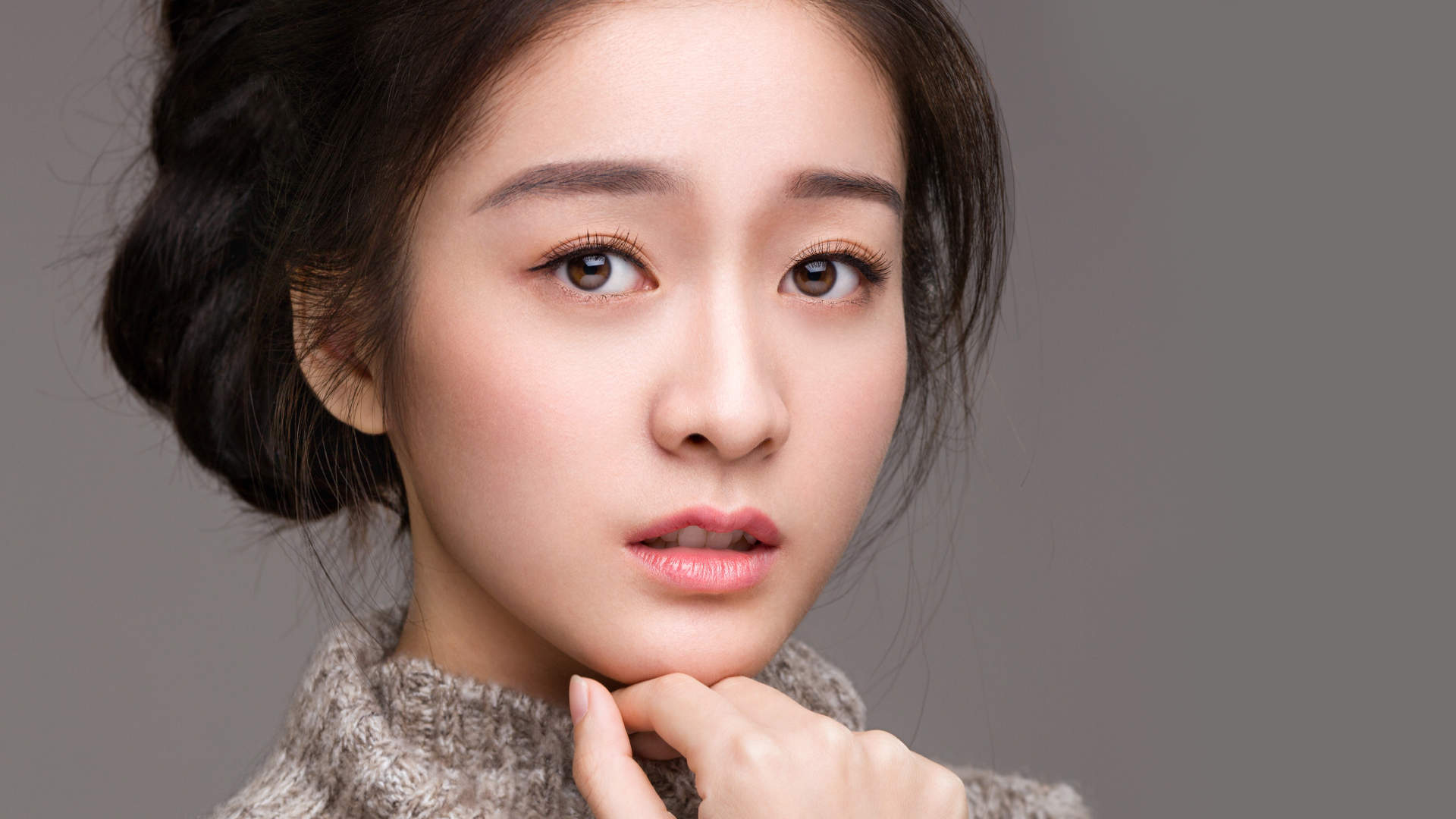 中国内地浙江省义乌女演员张雪迎时尚个性写真图片图片 中国内地浙江省义乌女演员张雪迎时尚个性写真图片图片