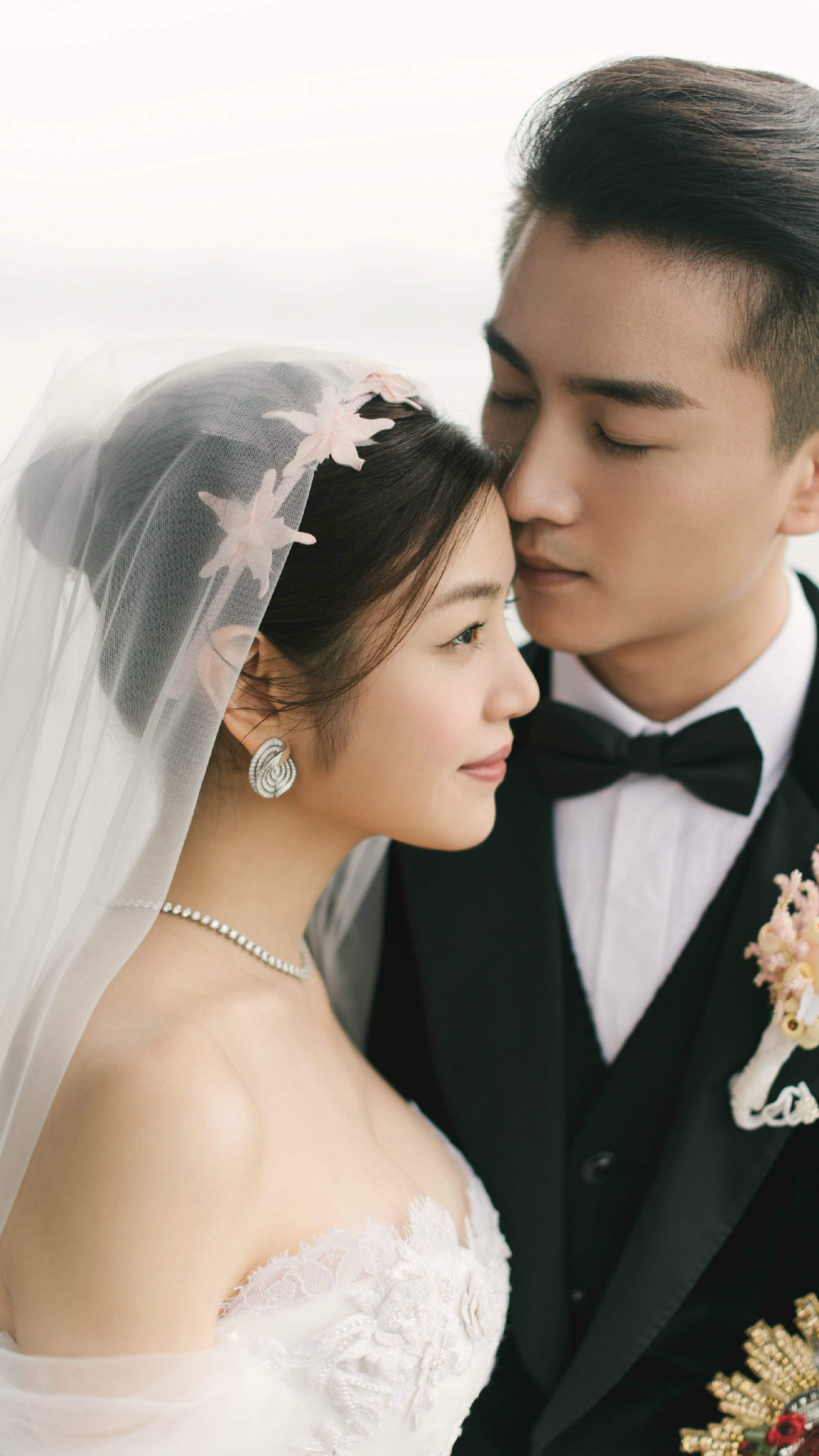 中国内地男演员陈晓陈妍希情侣高清写真手机壁纸图片