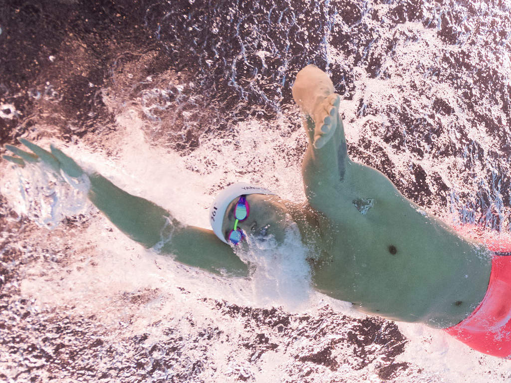 明星运动员孙杨世锦赛三连冠图片孙杨世锦赛图片图片
