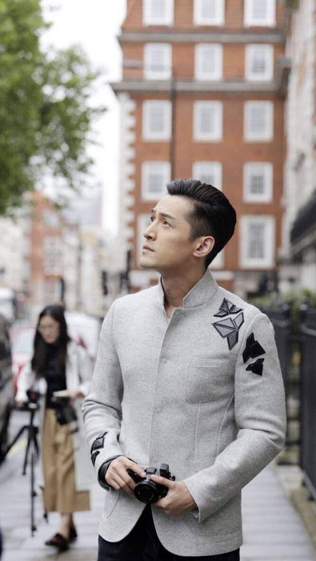 欧美衬衫帅哥图片桌面壁纸图片