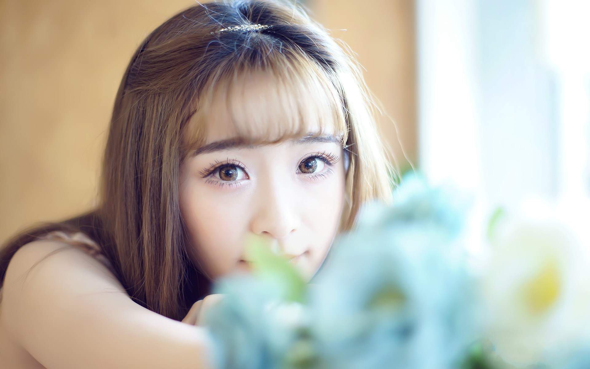 大陆女明星清新美女治愈系清纯唯美白皙高清桌面壁纸图片