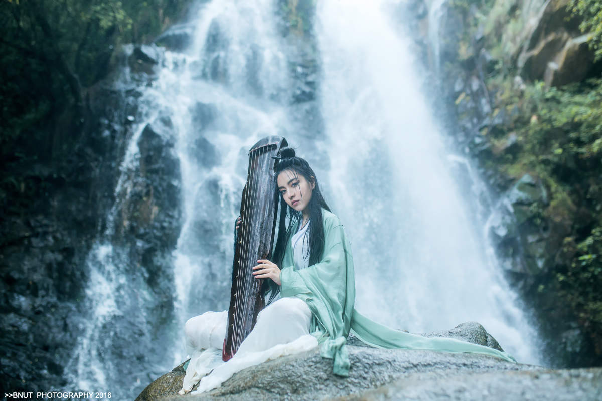 壮观唯美的瀑布自然风景图片桌面壁纸第二辑图片