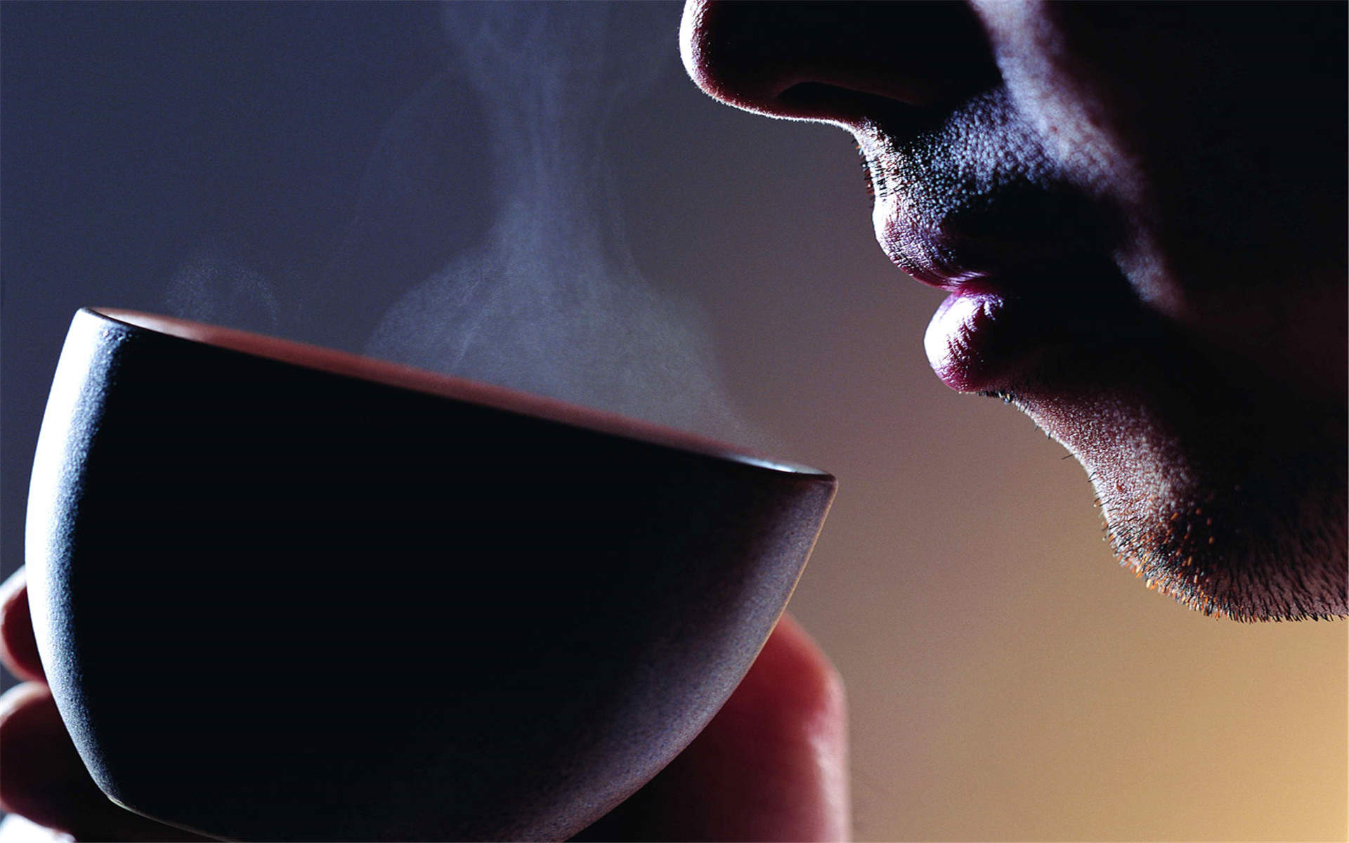 简约创意花环咖啡手机壁纸图片