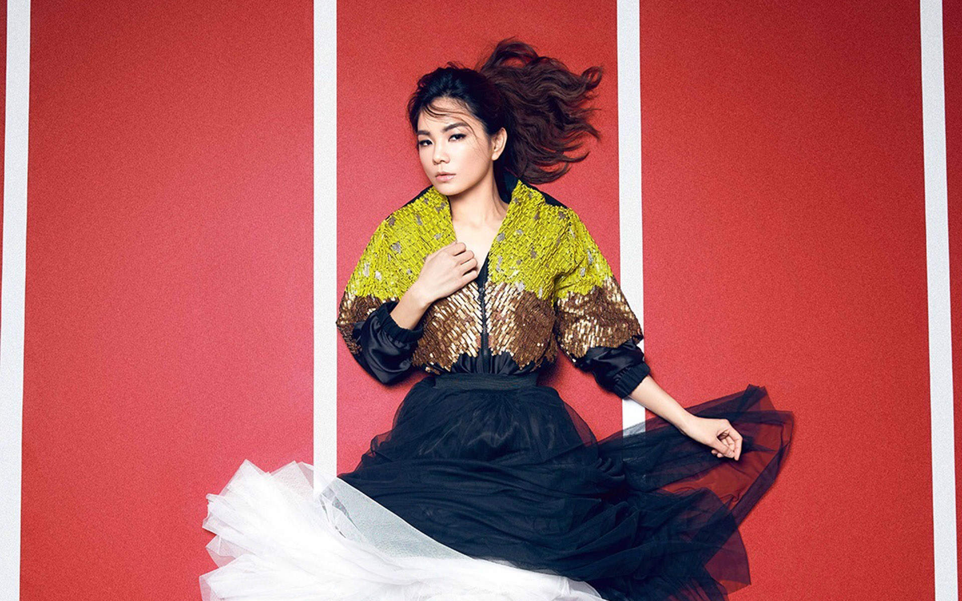 高清中国台湾省屏东女演员陈嘉桦清秀时尚写真图片图片