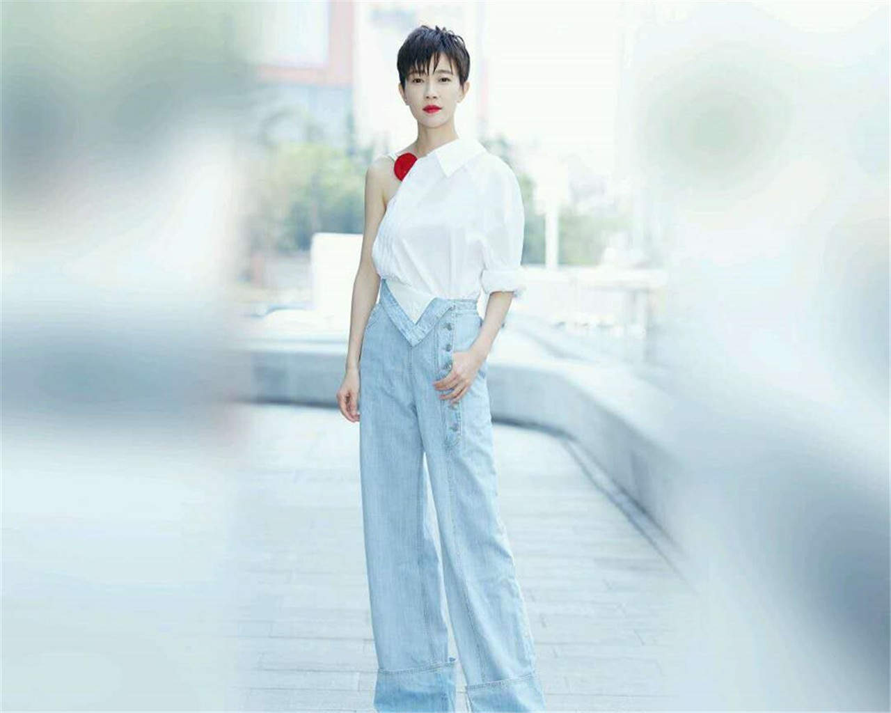 焦俊艳图片