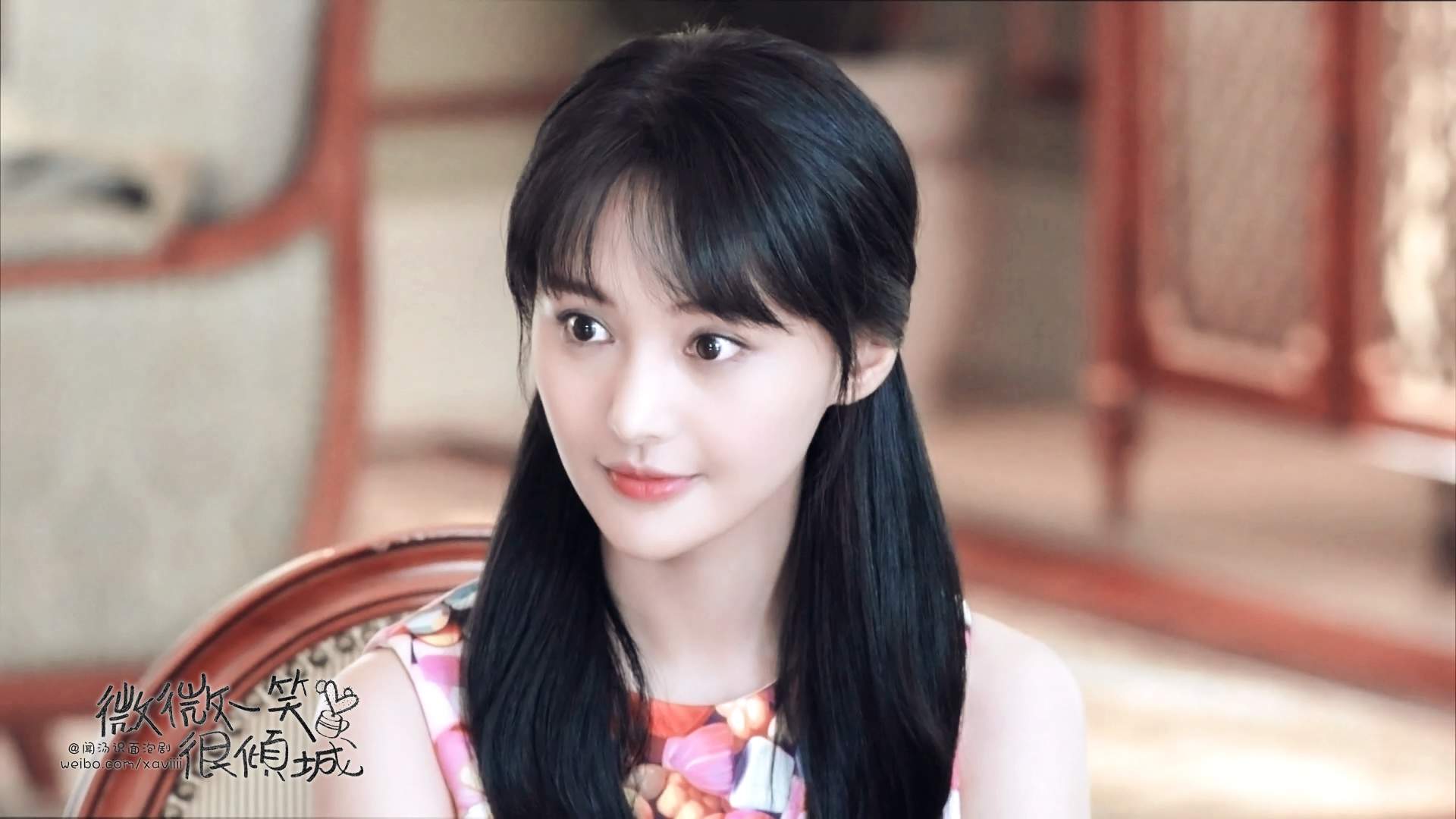 高清中国内地女演员郑爽泡面刘海清爽元气写真图片图片