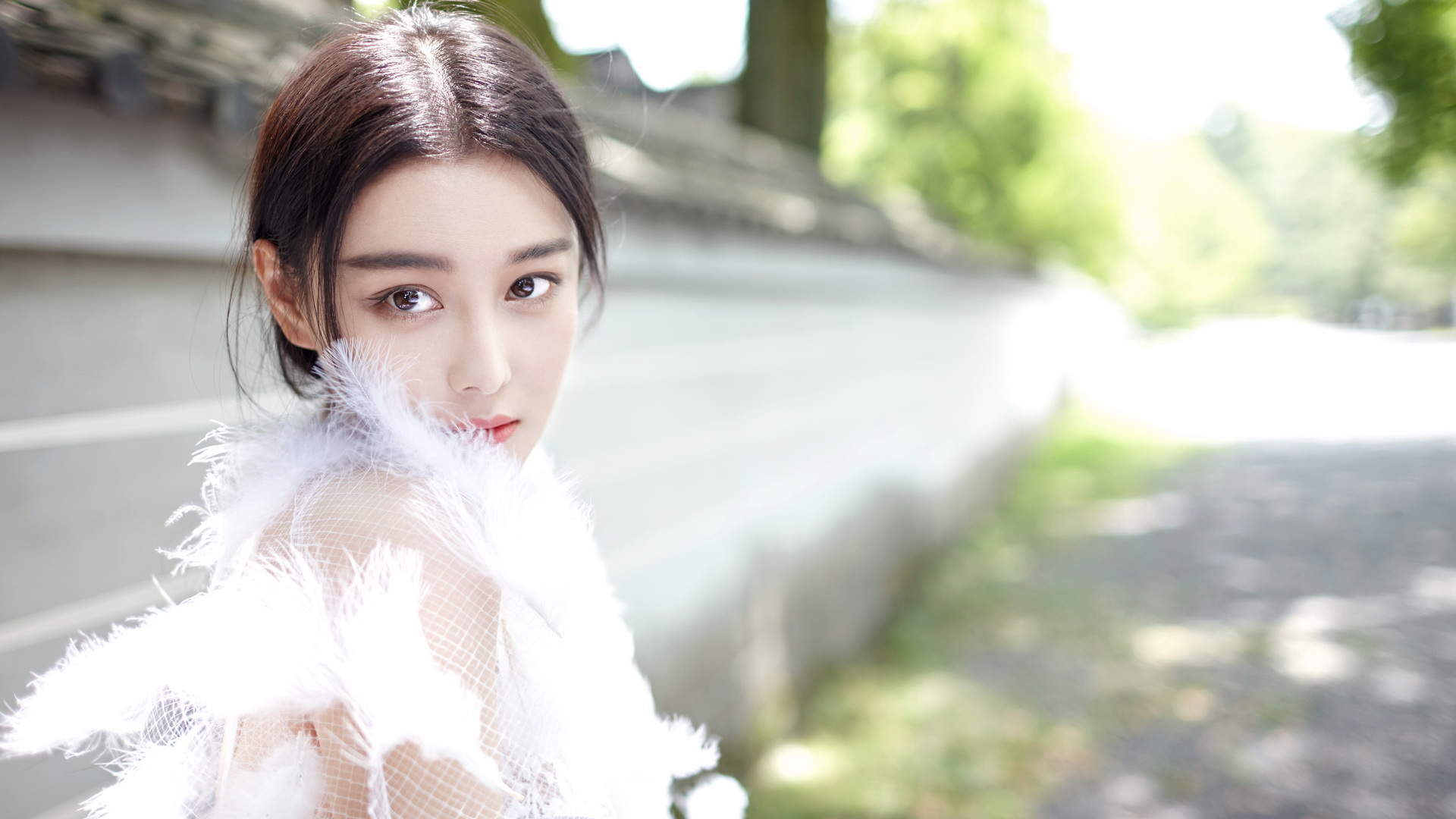文咏珊《新娘ModernBride》性感婚纱写真图片图片