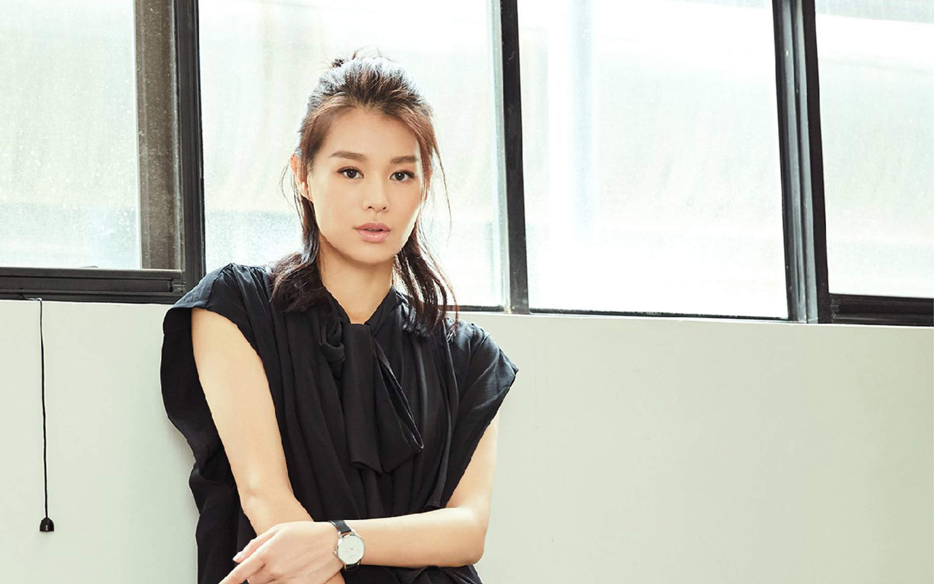中国香港歌手女演员美女明星胡杏儿清新时尚写真图片桌面壁纸图片 中国香港歌手女演员美女明星胡杏儿清新时尚写真图片桌面壁纸图片