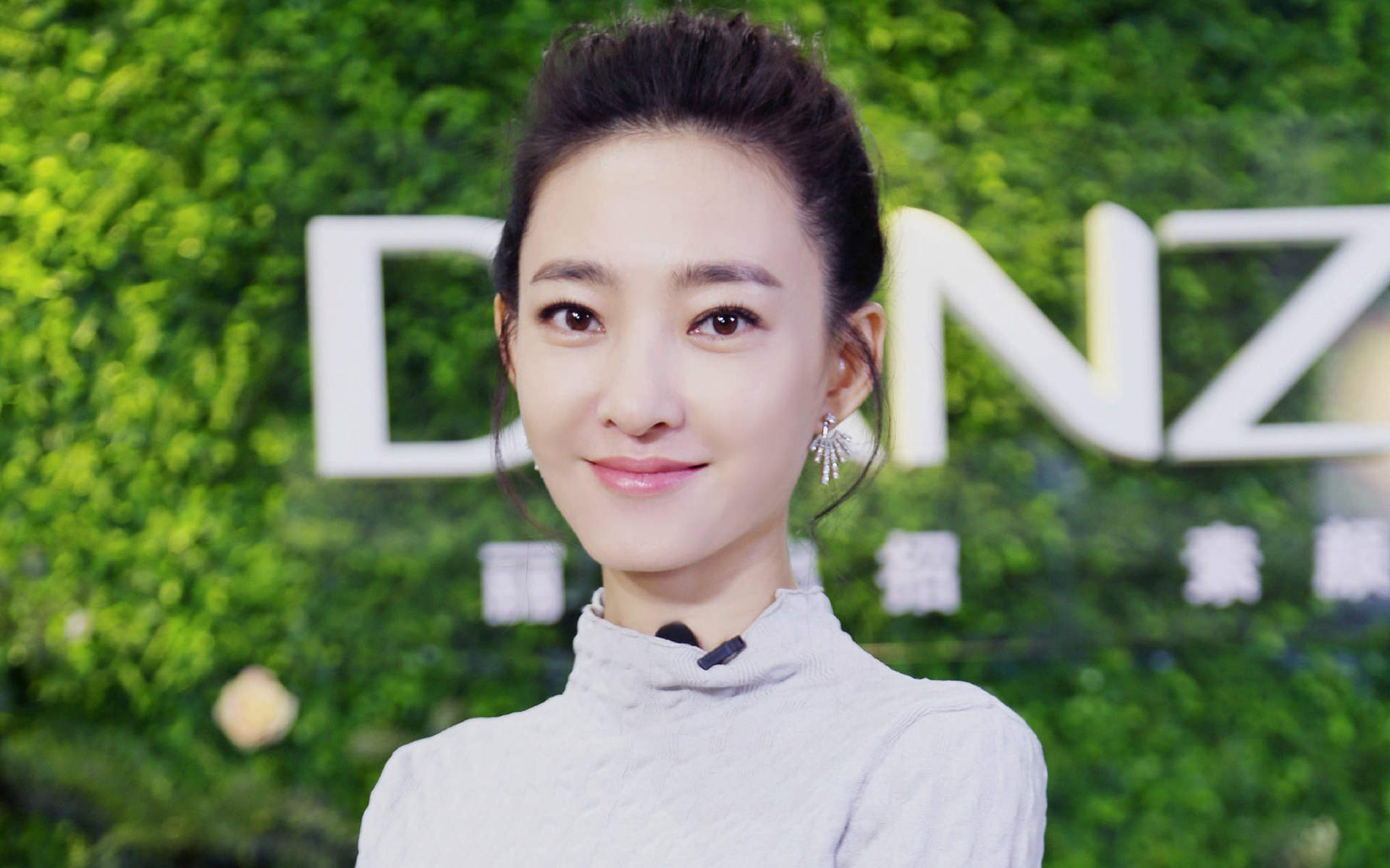 素颜女神王丽坤清新摄影高清电脑壁纸下载图片