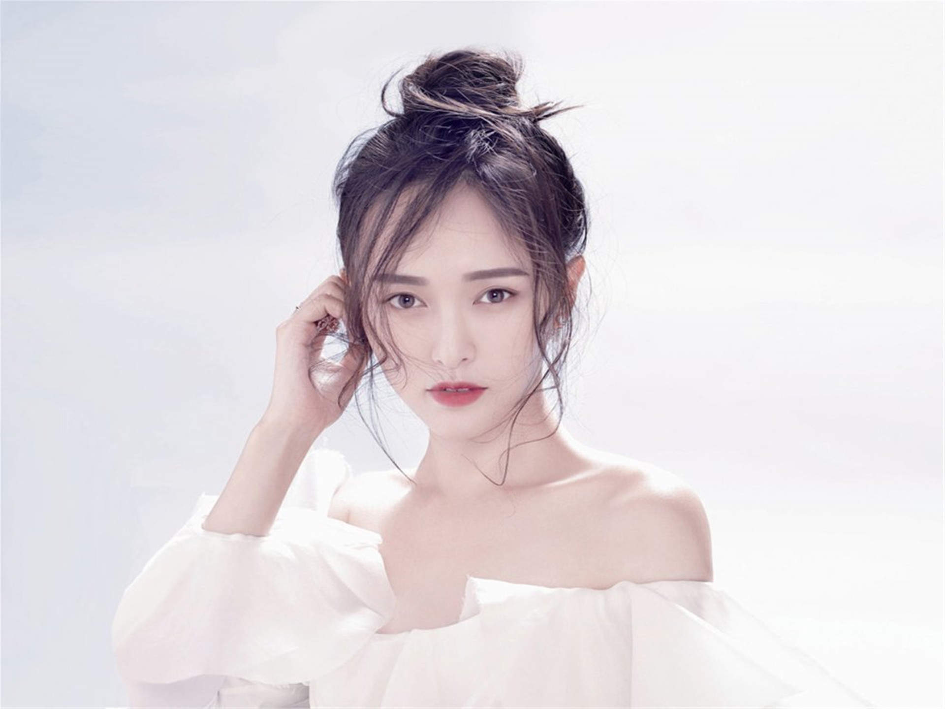 高清中国内地影视上海市女演员唐嫣窦骁《时间都知道》最新剧照图片图片