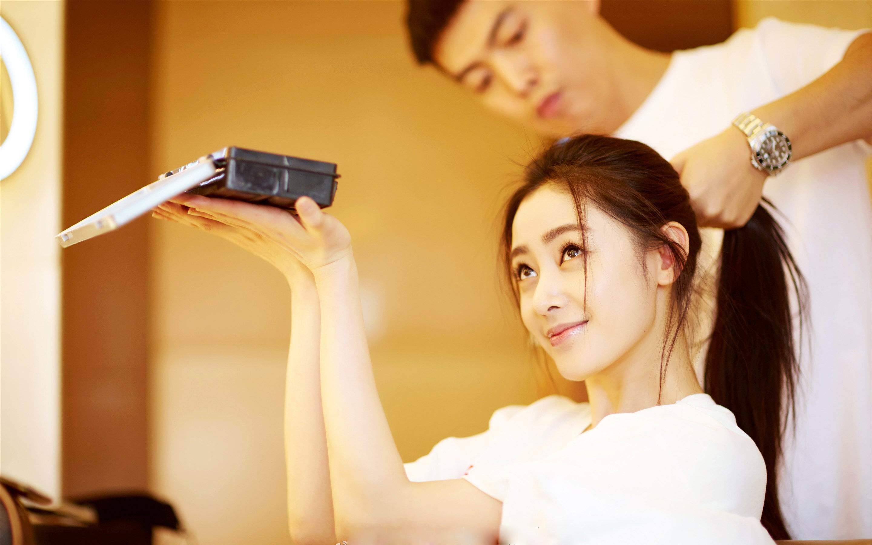 IU李智恩高清舞台性感可爱图片图片