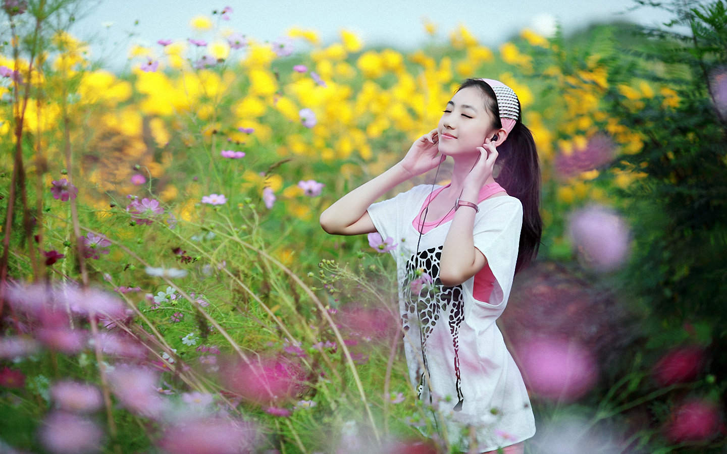 自然美女图片