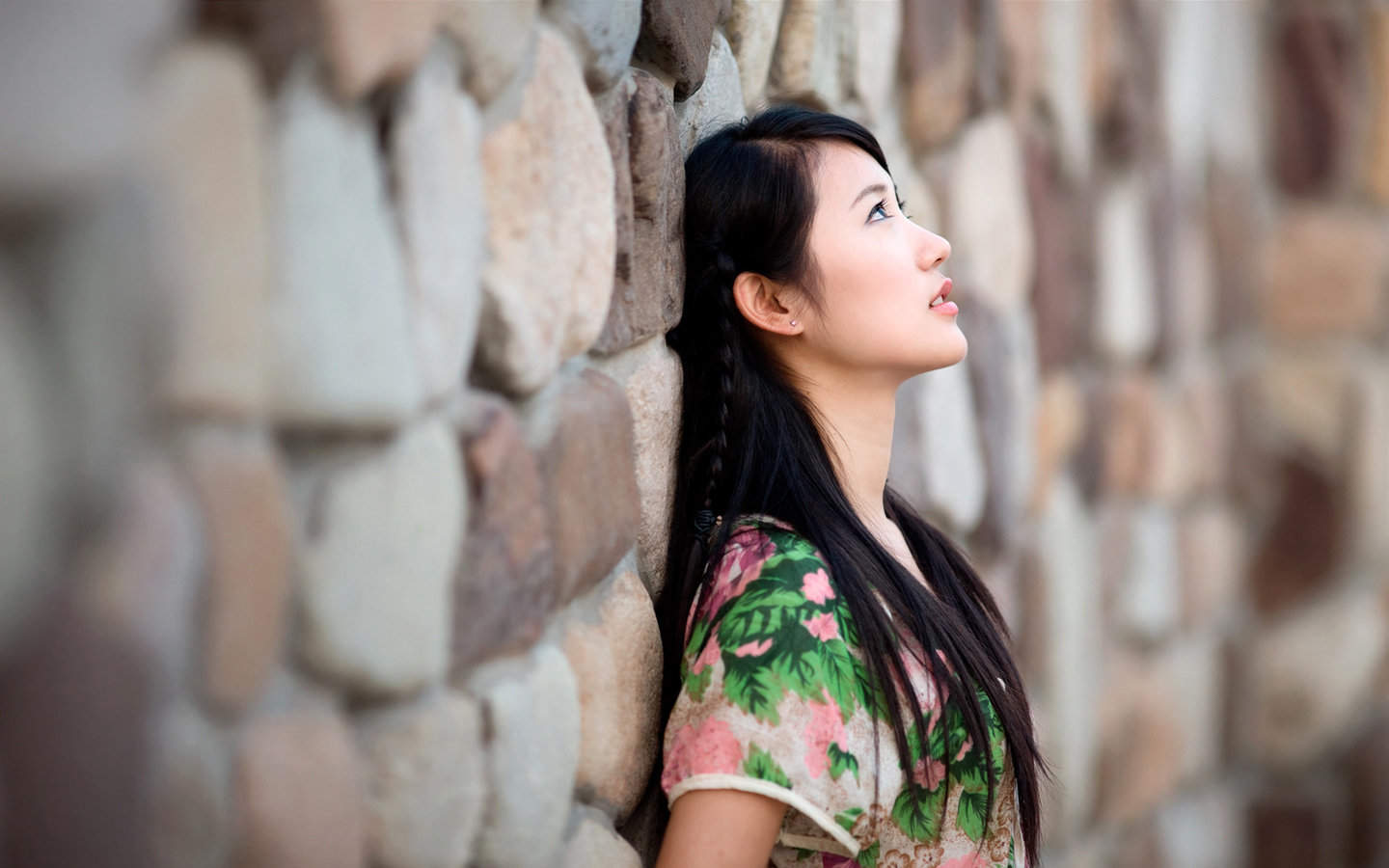 自然美女图片