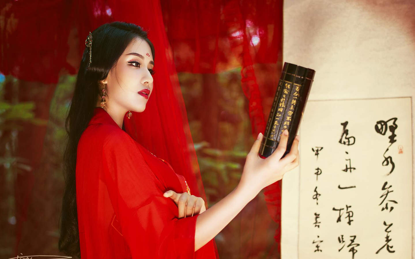 清纯美女长发马尾辫性感桌面壁纸图片图片 清纯美女长发马尾辫性感桌面壁纸图片图片