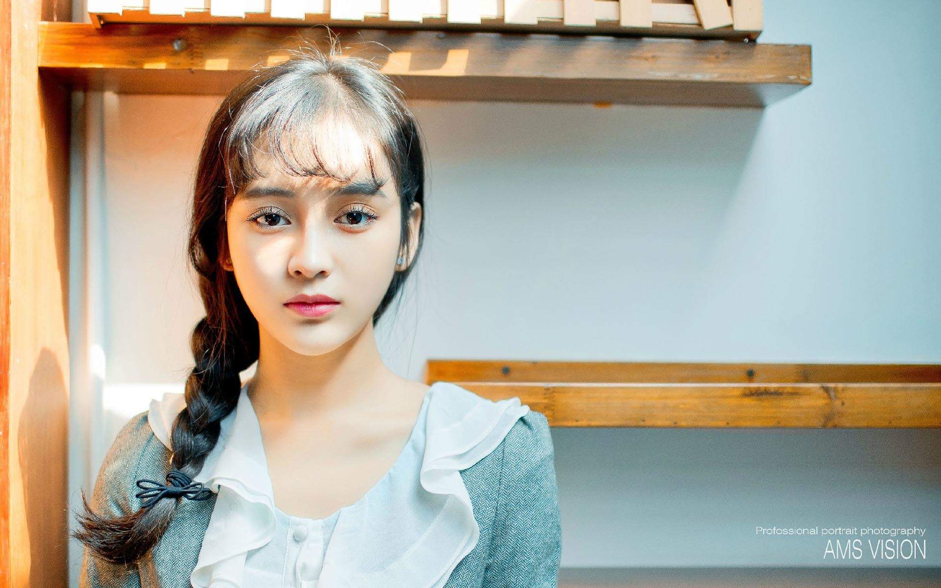 清纯美女长发马尾辫性感桌面壁纸图片图片 清纯美女长发马尾辫性感桌面壁纸图片图片