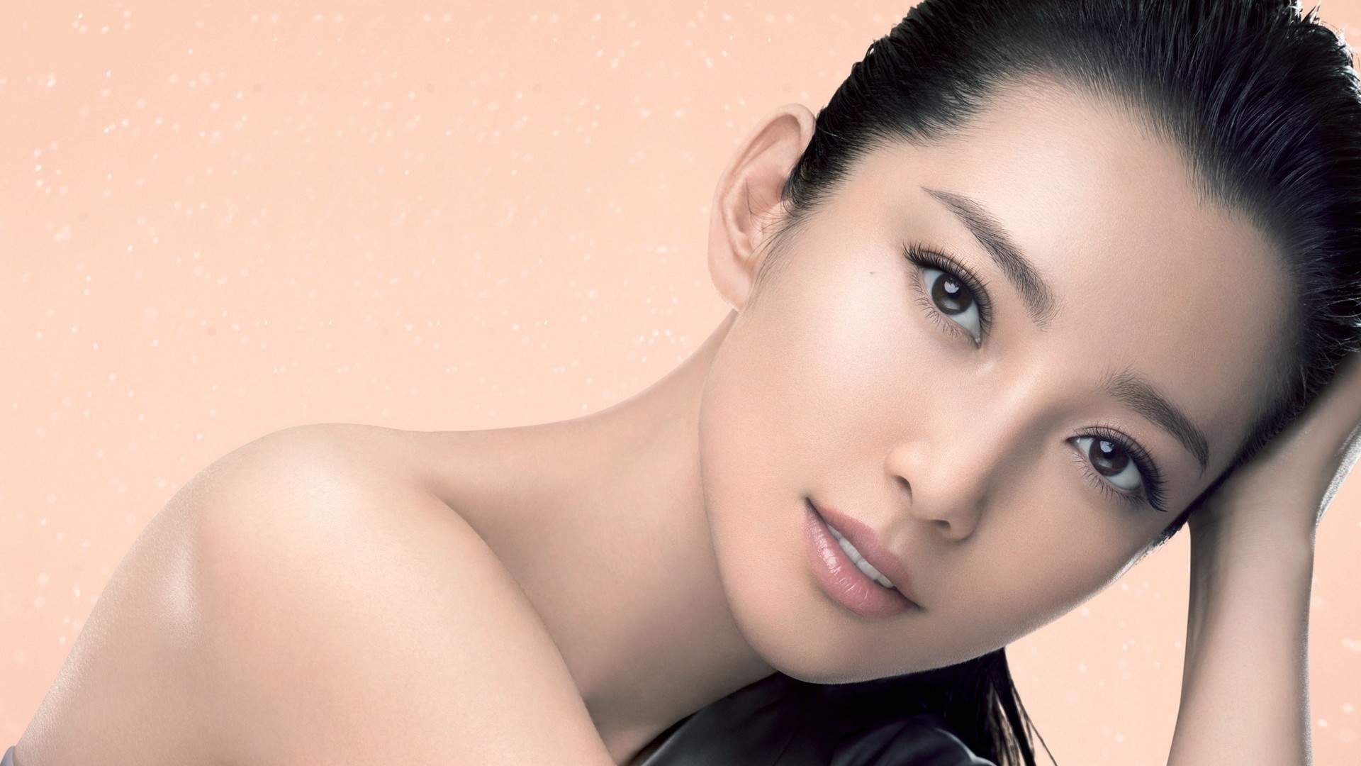 高清黑龙江省哈尔滨市无常女演员黑色迷人李冰冰美女明星高雅大气写真图片(二)图片