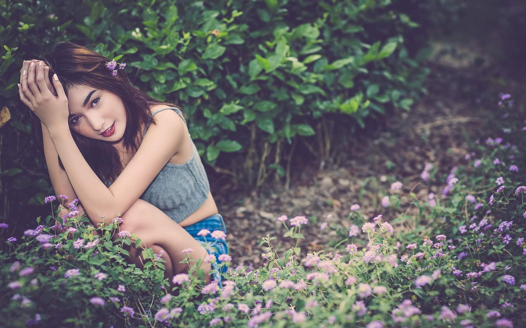 高清最流行女裤鹂蔓热裤长腿性感写真图片图片