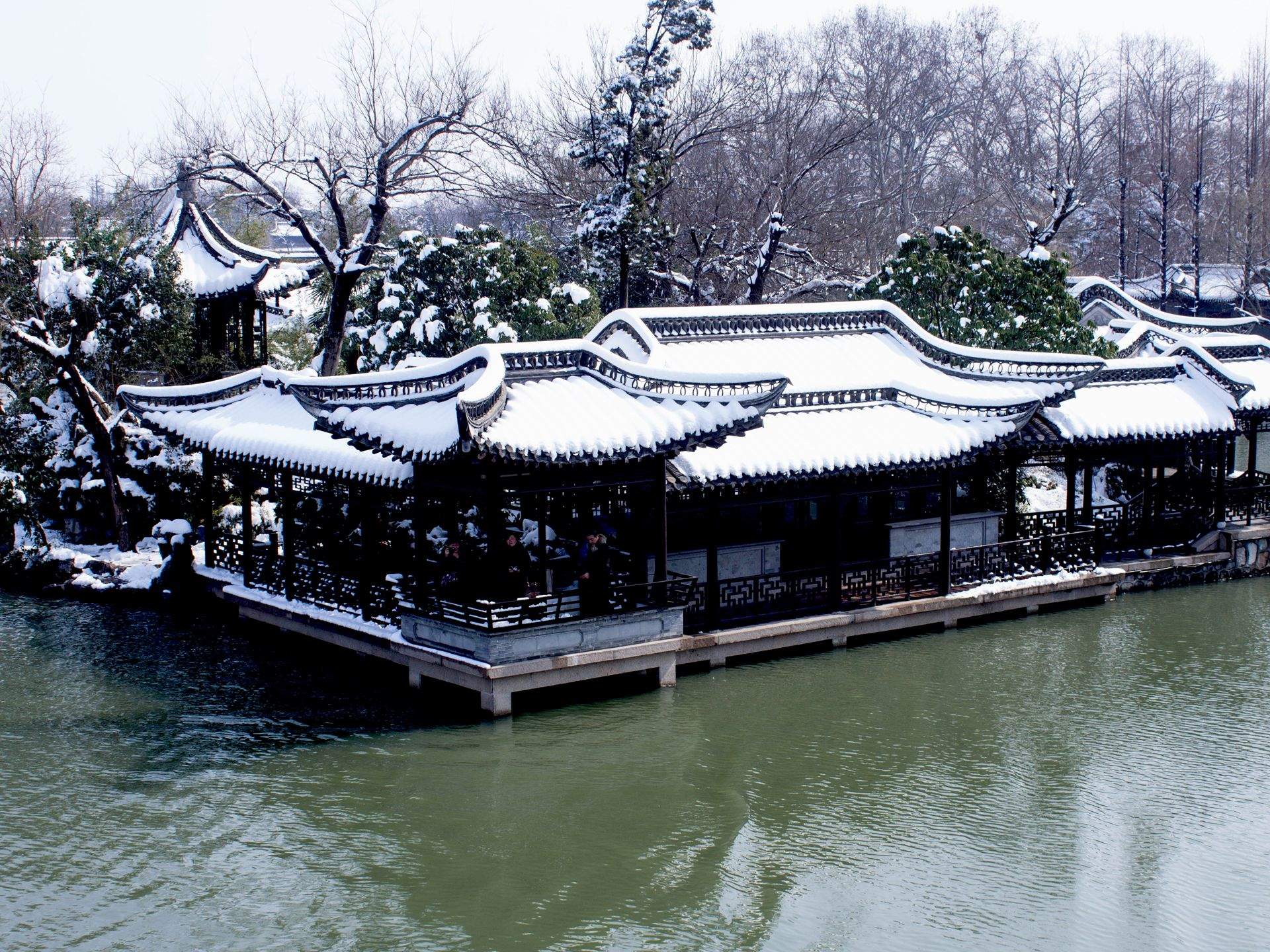 唯美冬日雪景图片手机壁纸图片