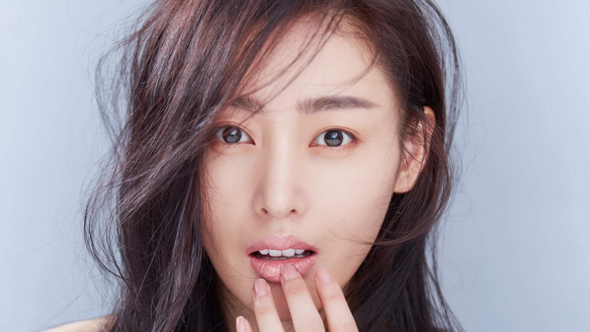 高清哈尔滨新生代女演员张天爱热裤美腿清凉性感街拍图片图片 高清哈尔滨新生代女演员张天爱热裤美腿清凉性感街拍图片图片