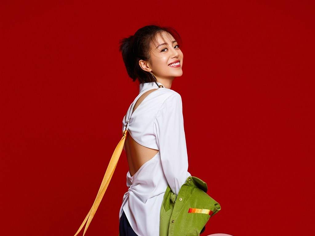 高清北京美女李溪芮时尚甜美街拍图片图片