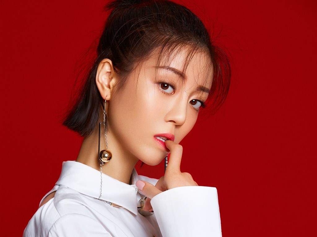 高清北京美女李溪芮时尚甜美街拍图片图片