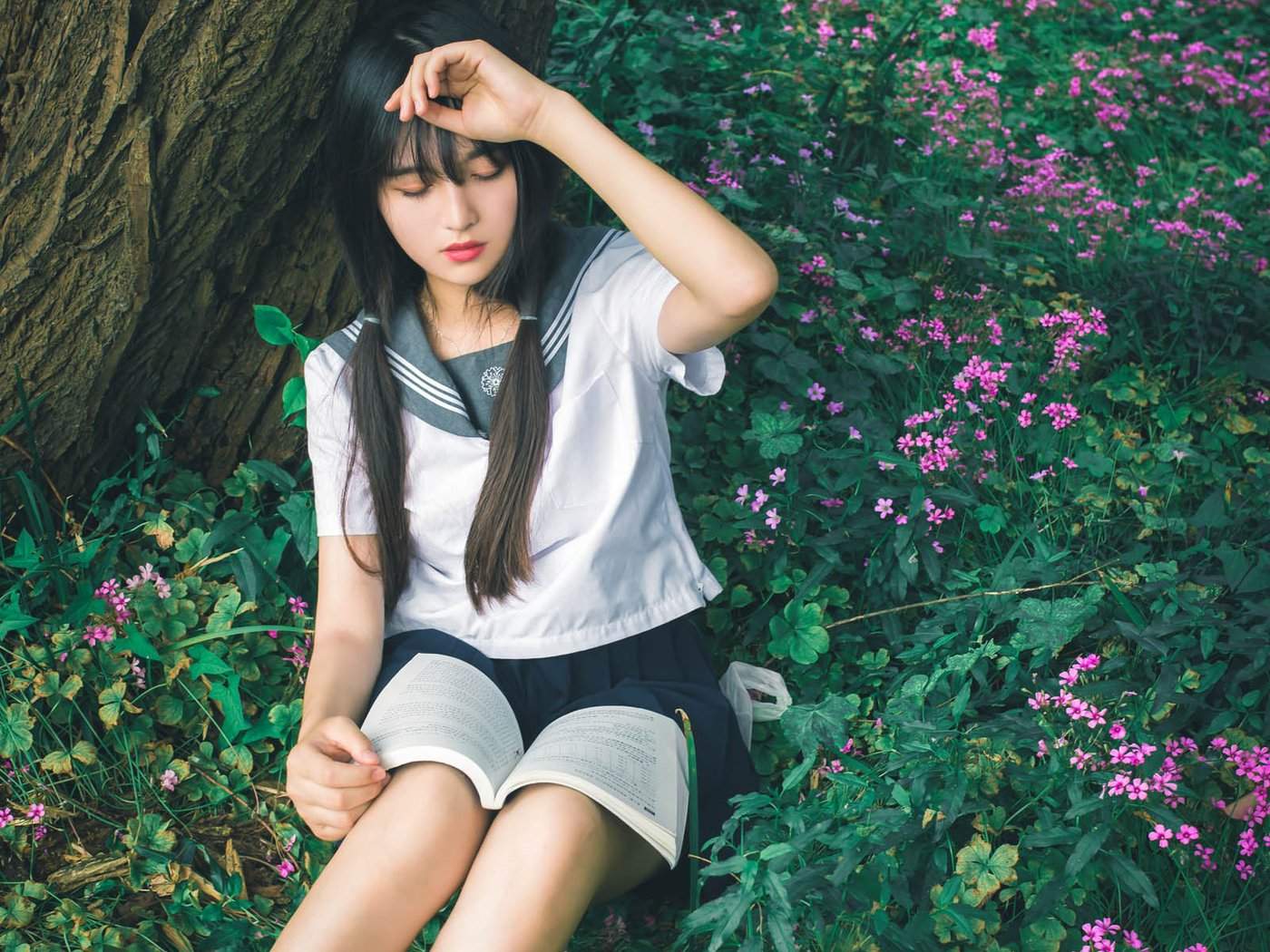 漂亮大陆90后清纯学生妹个人写真高清桌面壁纸图片